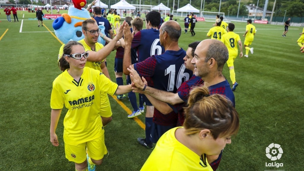 Lee más sobre el artículo La SD Huesca Genuine cierra la temporada de los reencuentros