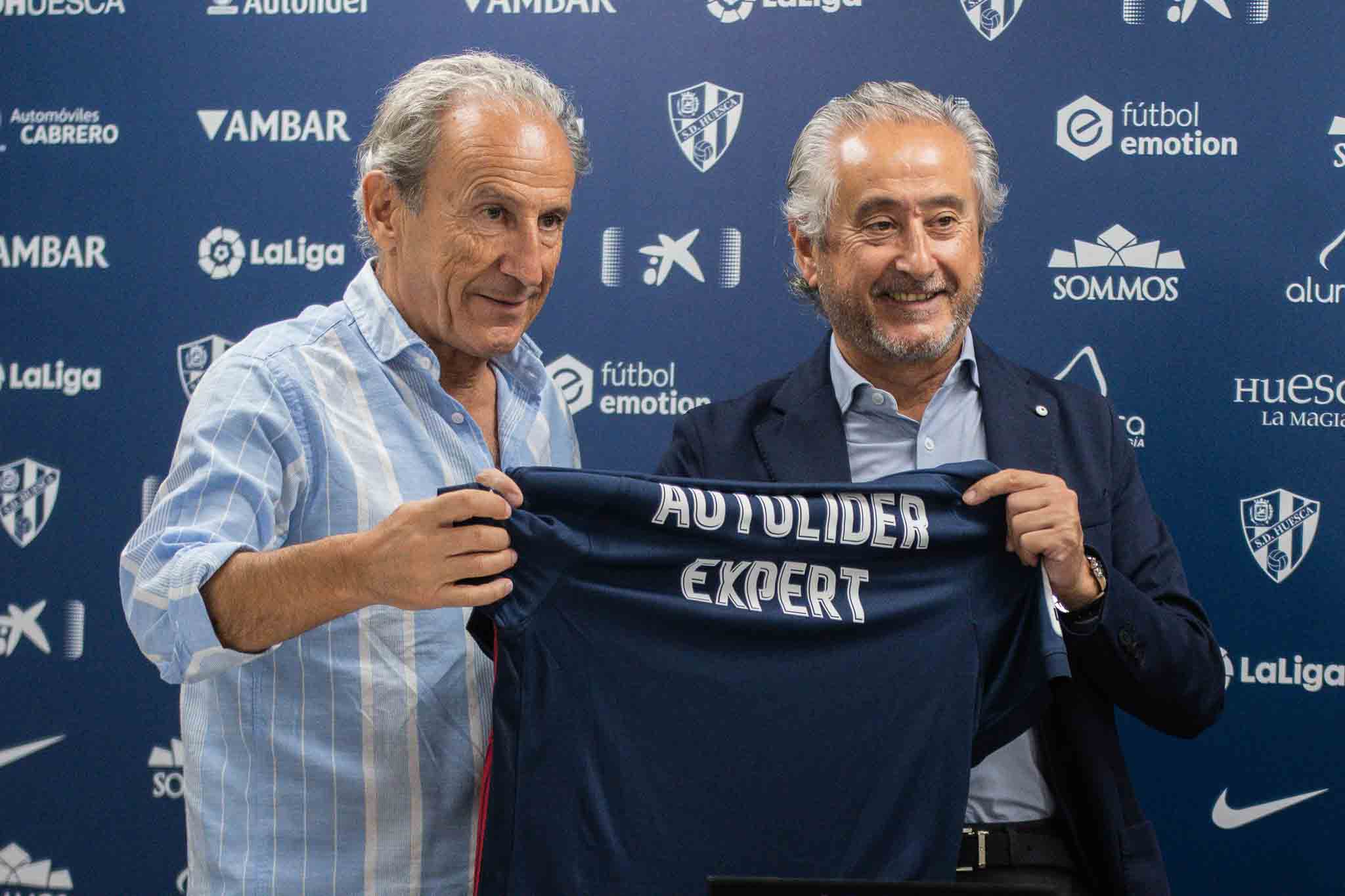 Lee más sobre el artículo Autolíder refuerza su compromiso con el fútbol base de la SD Huesca