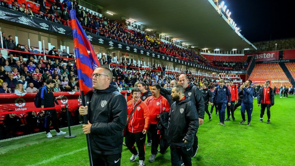 Lee más sobre el artículo La SD Huesca Genuine disfruta del estreno de la temporada