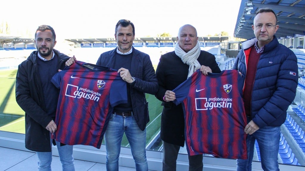 En este momento estás viendo Prefabricados Agustín seguirá apoyando a la cantera de la SD Huesca